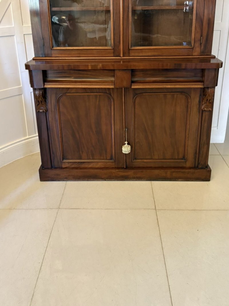 Superb Quality Antique Victorian Figured Mahogany Bookcase - Image 3